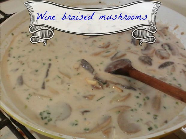 Wine braised mushrooms - Anna Can Do It!