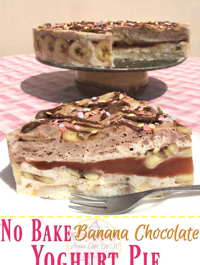 No Bake Banana Chocolate Yoghurt Pie - Anna Can Do It! - No Bake Banana Chocolate Yoghurt Pie is the perfect summer dessert! It's light, refeshing, just sweet enough with the combination of banana and chocolate.