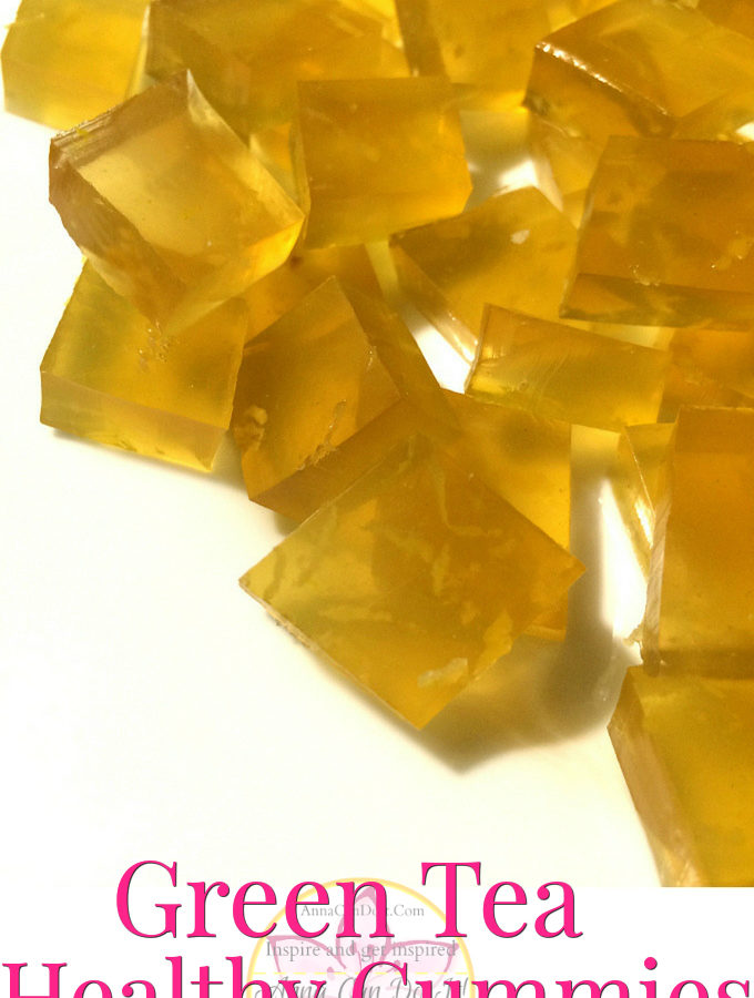 Green Tea Healthy Gummies with Honey Lemon Ginger - Anna Can Do It! - Green Tea Healthy Gummies with Honey Lemon Ginger are delicious and healthy treats for the family. In the flu and cold period it's important to boost our immune system and drink a lot a tea! Why not boosting your immune system with Healthy Gummies made with green tea, honey, lemon and ginger?