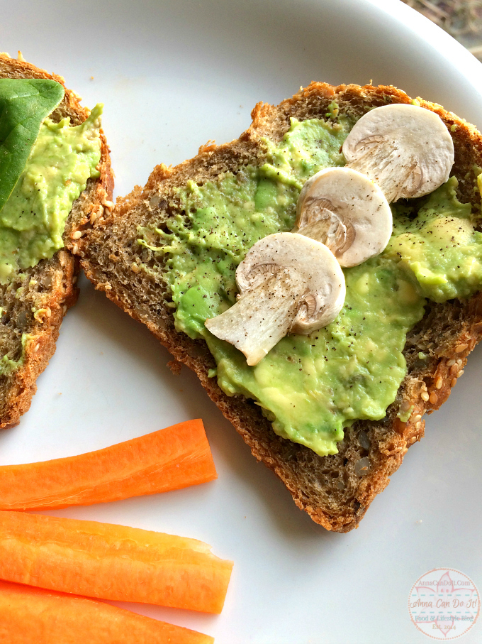 Healthy Snacks - Anna Can Do It! - Multigrain Toast with Guacamole and Mushroom Slices